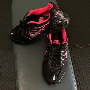 Nike Air Torch 4 Sneakers Ladies size 10